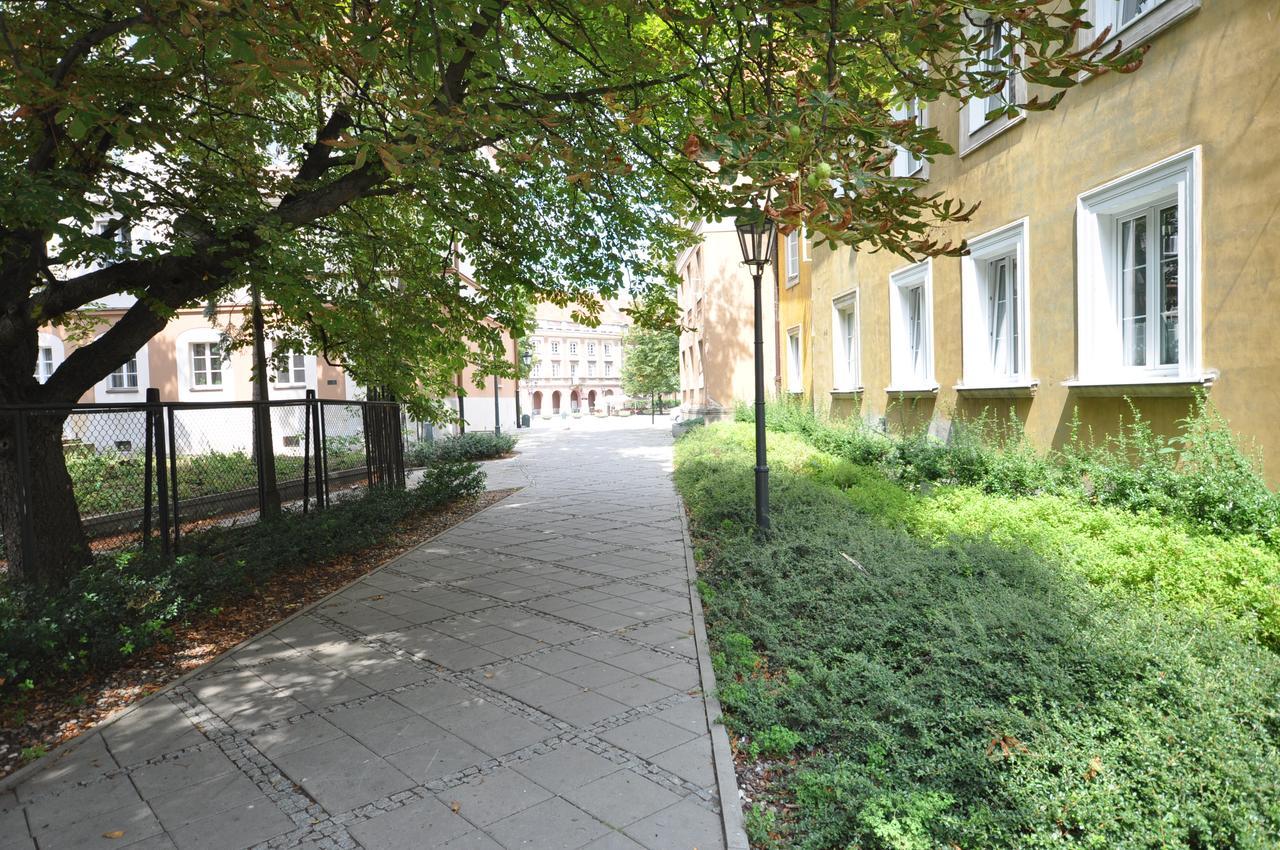 Apartament Przy Starym Miescie Varsóvia Exterior foto